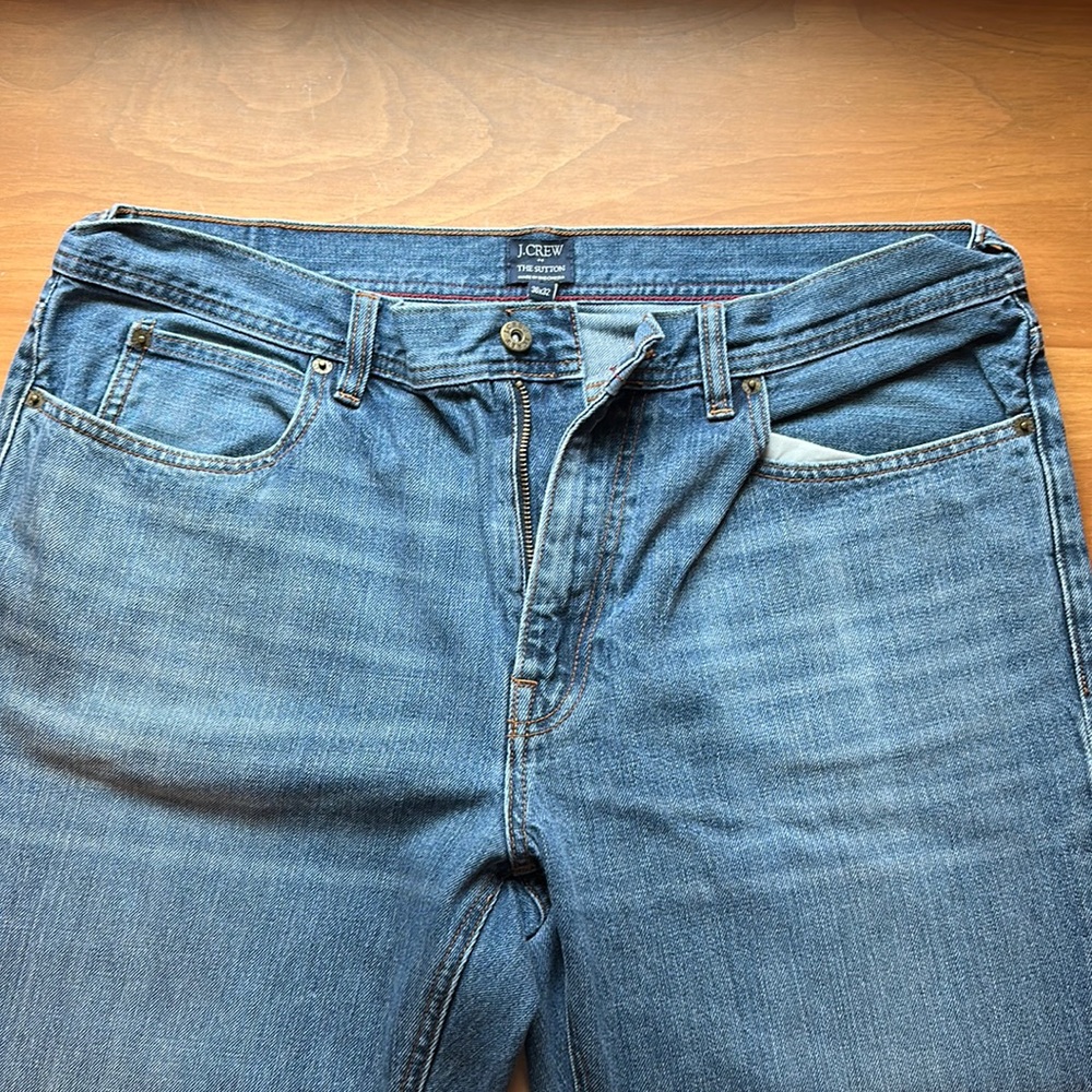 J Crew The Sutton fit straight Jeans 36x32